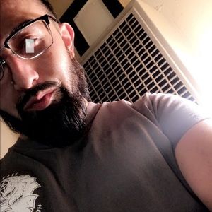 Meet your Posher, Roman